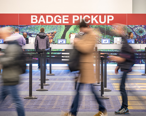 Registration and badge pickup at Neuroscience 2023